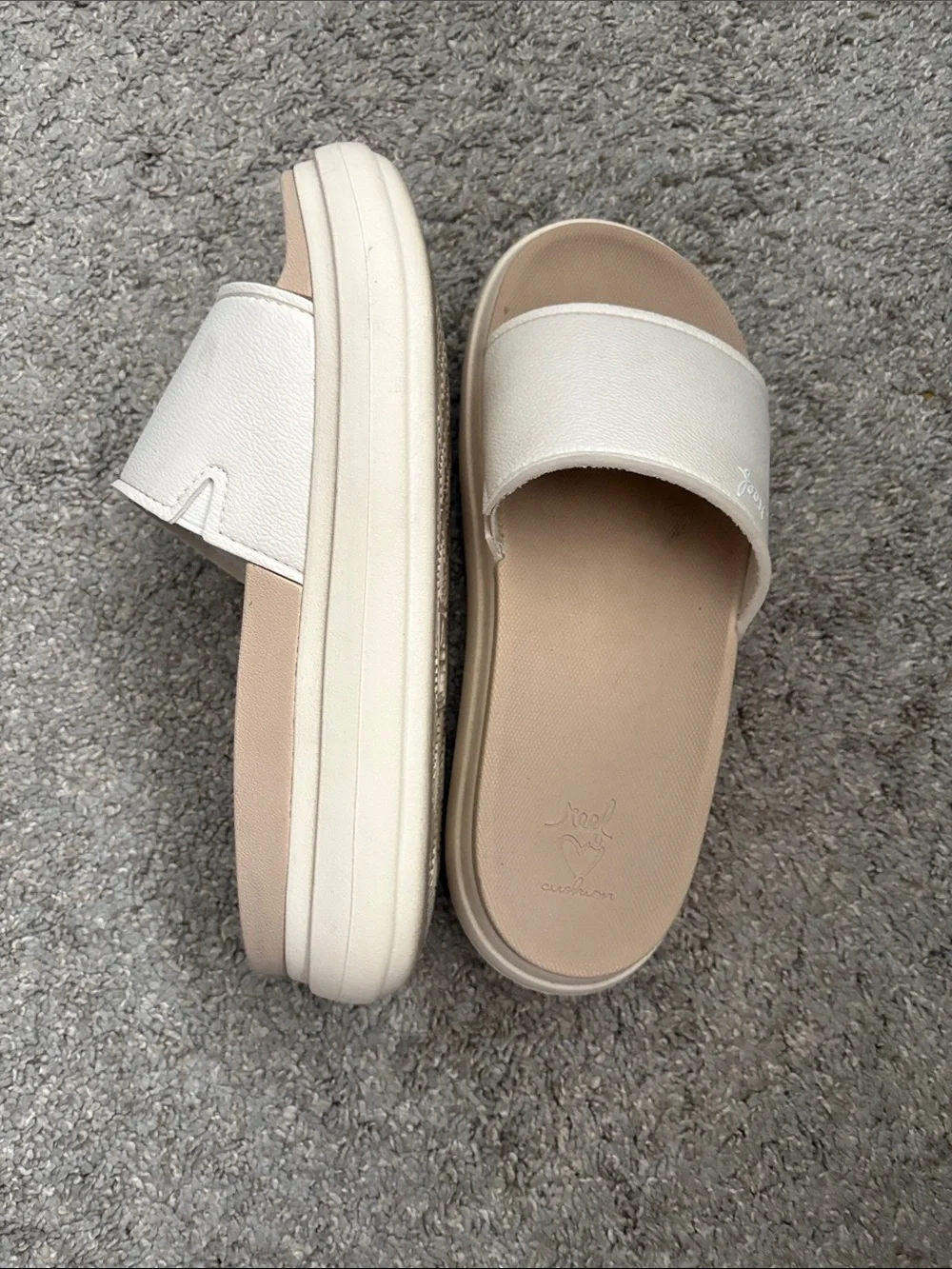 Reef Women's Cream Slide Sandals with Cushioned Footbed